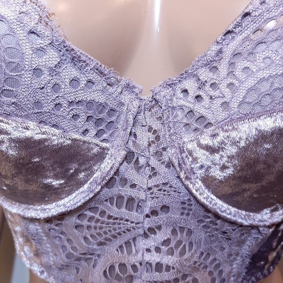 🆕️ FIFTH AVE Luxe Lingerie Lace Crushed Velvet Bustier Bra Underwire Push Up - Picture 6 of 12